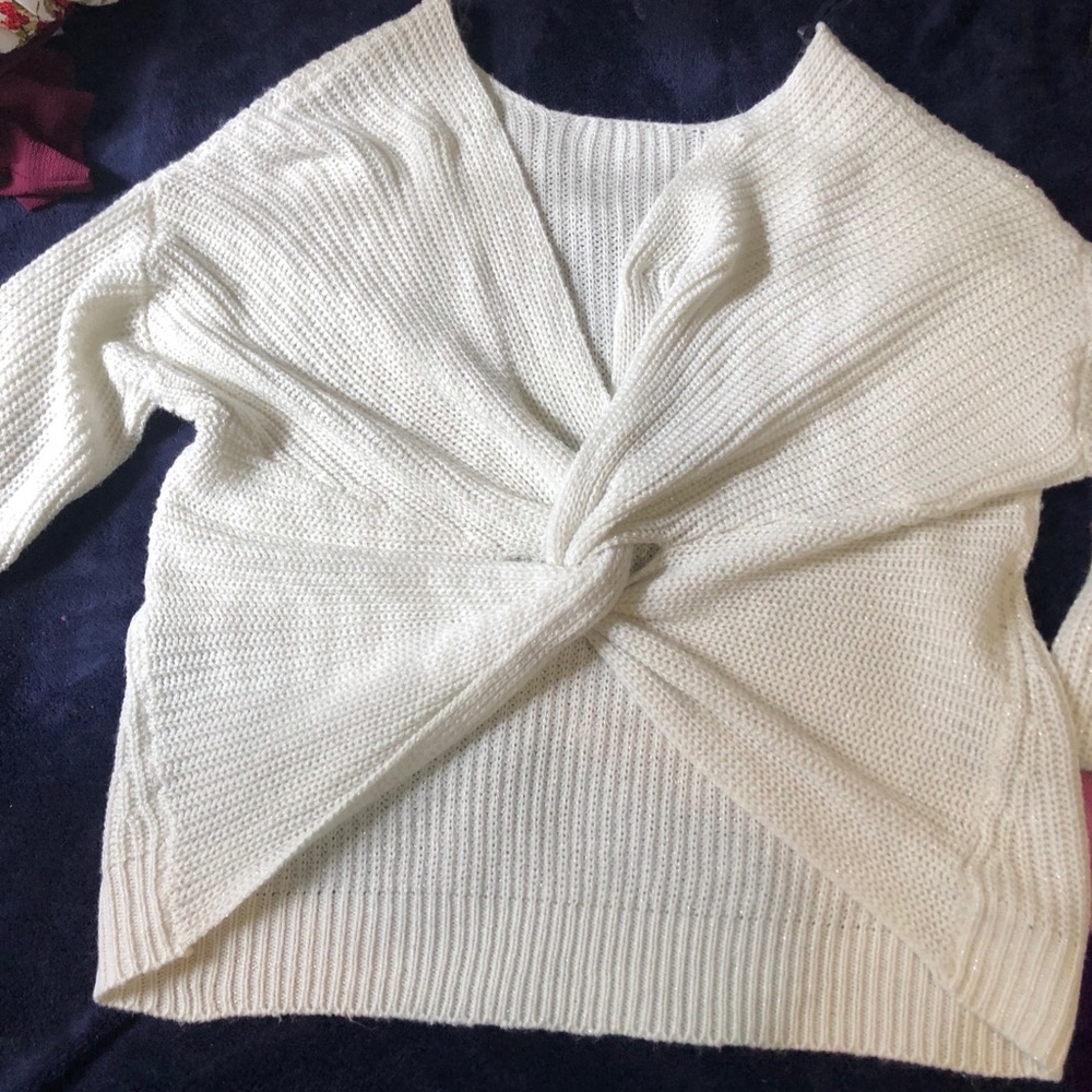 Crop top off shoulders